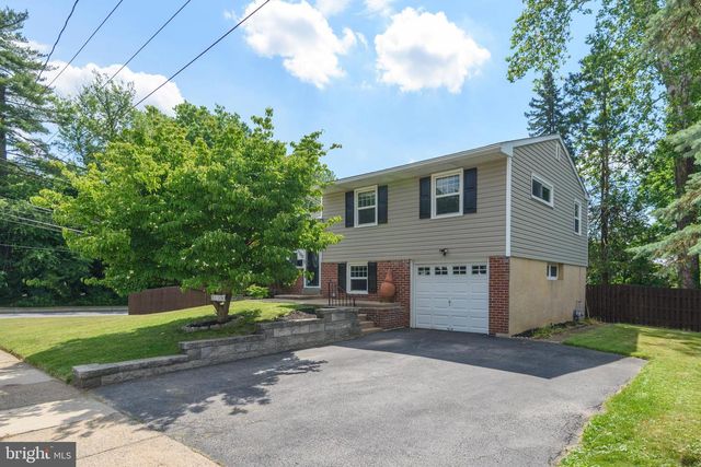 1100 WYNNBROOK RD, Secane, PA 19018