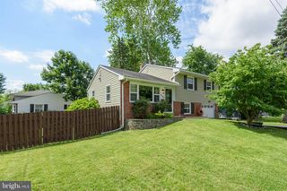 1100 WYNNBROOK RD, Secane, PA 19018