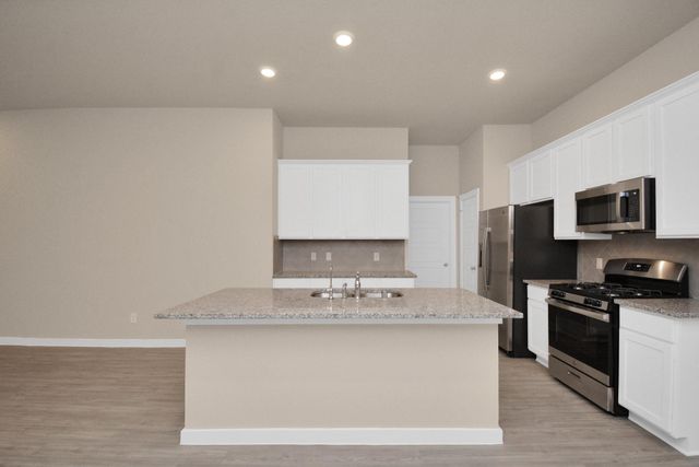 2734 San Bernard Drive, Fresno, TX 77545