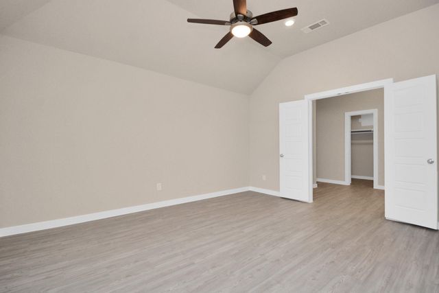 2734 San Bernard Drive, Fresno, TX 77545