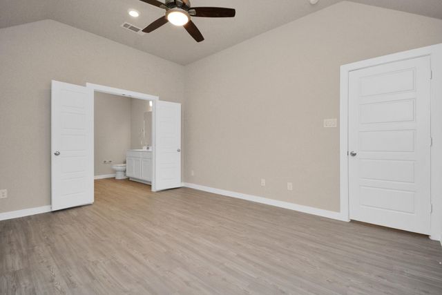 2734 San Bernard Drive, Fresno, TX 77545