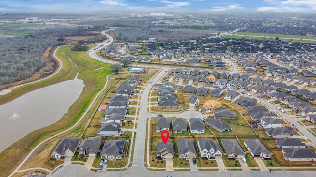 2734 San Bernard Drive, Fresno, TX 77545