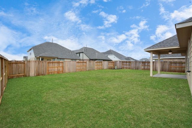 2734 San Bernard Drive, Fresno, TX 77545