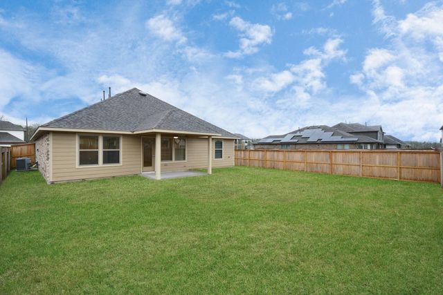 2734 San Bernard Drive, Fresno, TX 77545