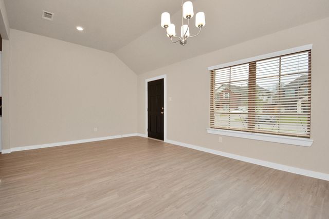 2734 San Bernard Drive, Fresno, TX 77545