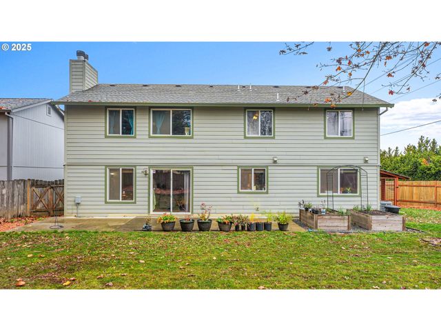 33410 Sw MEADOWBROOK Dr, Scappoose, OR 97056