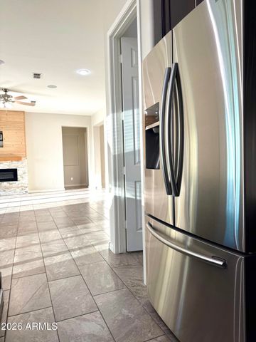 5030 S SETON Avenue, Gilbert, AZ 85298