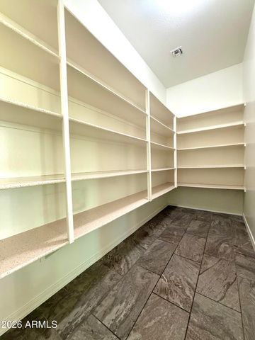 5030 S SETON Avenue, Gilbert, AZ 85298