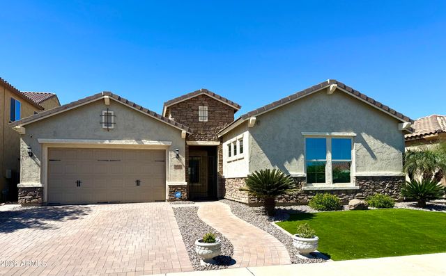 5030 S SETON Avenue, Gilbert, AZ 85298