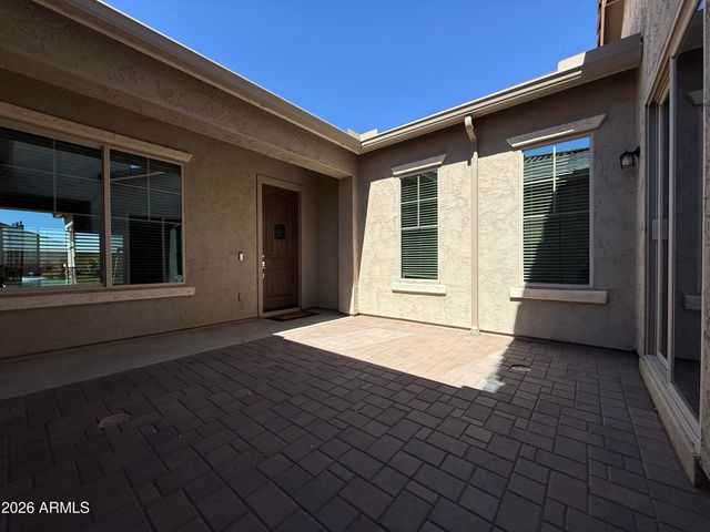 5030 S SETON Avenue, Gilbert, AZ 85298
