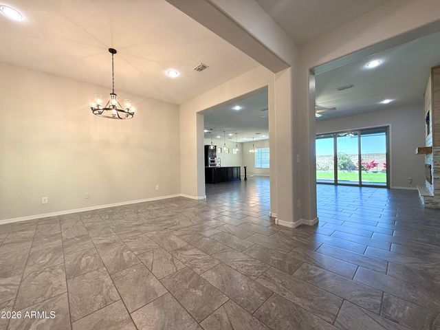 5030 S SETON Avenue, Gilbert, AZ 85298