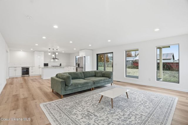 4216 N Silas Rd, Spokane Valley, WA 99216