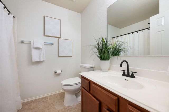 216 Drystone TRL, Liberty Hill, TX 78642