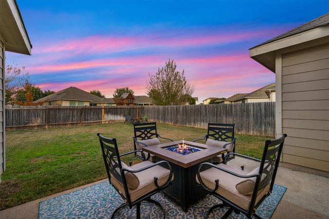 216 Drystone TRL, Liberty Hill, TX 78642