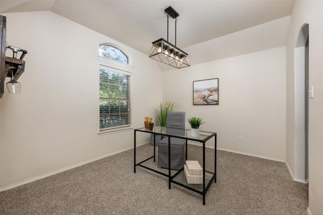 216 Drystone TRL, Liberty Hill, TX 78642