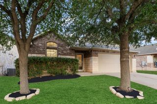 216 Drystone TRL, Liberty Hill, TX 78642