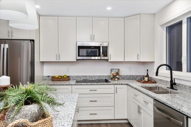 603 Clough Hill Road, Loudon, NH 03307