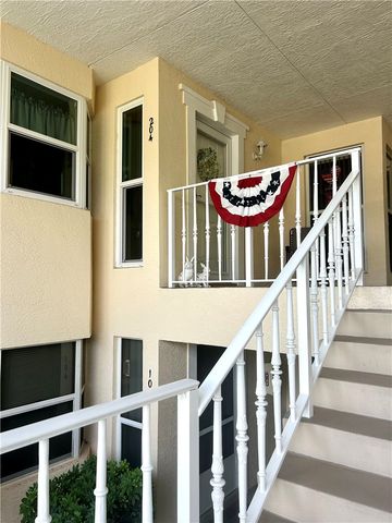 870 Lake Orchid Circle 204, Vero Beach, FL 32962