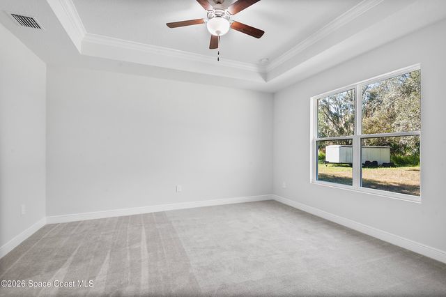 304 N Jungle Road, Geneva, FL 32732