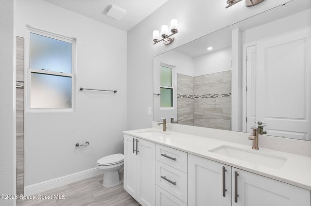 304 N Jungle Road, Geneva, FL 32732