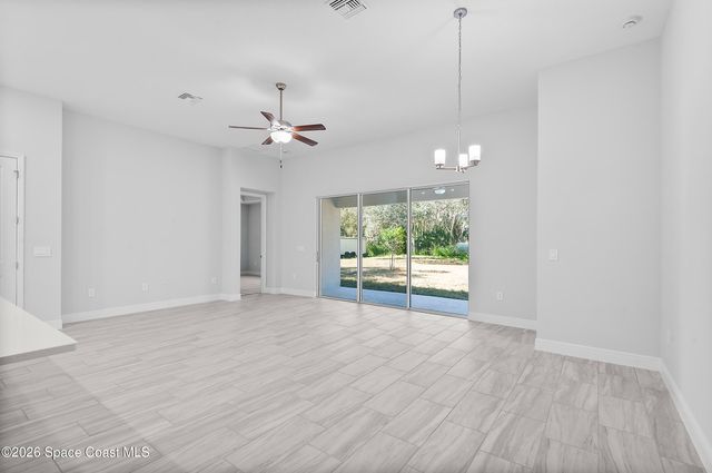 304 N Jungle Road, Geneva, FL 32732