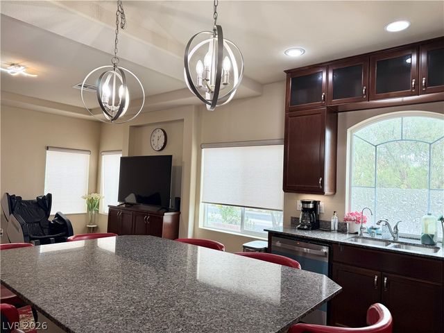 7125 Steele Canyon Street, Las Vegas, NV 89118