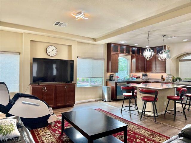 7125 Steele Canyon Street, Las Vegas, NV 89118