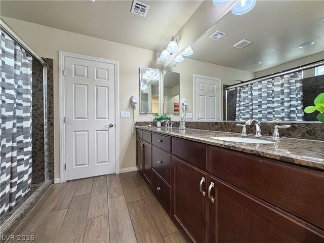 7125 Steele Canyon Street, Las Vegas, NV 89118