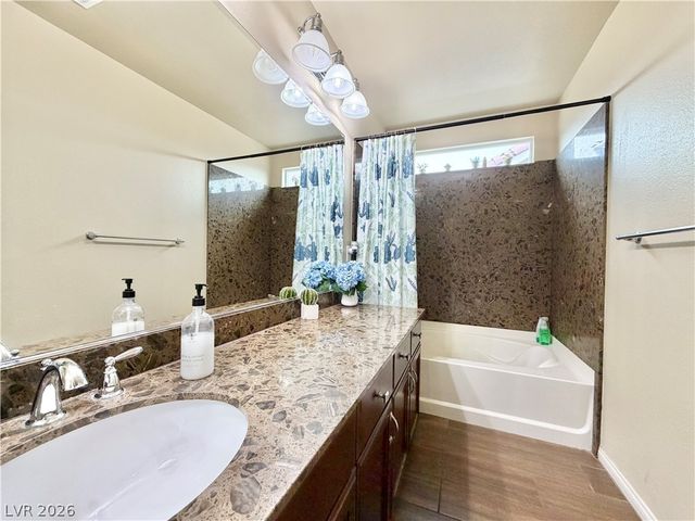 7125 Steele Canyon Street, Las Vegas, NV 89118
