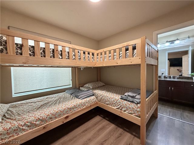 7125 Steele Canyon Street, Las Vegas, NV 89118