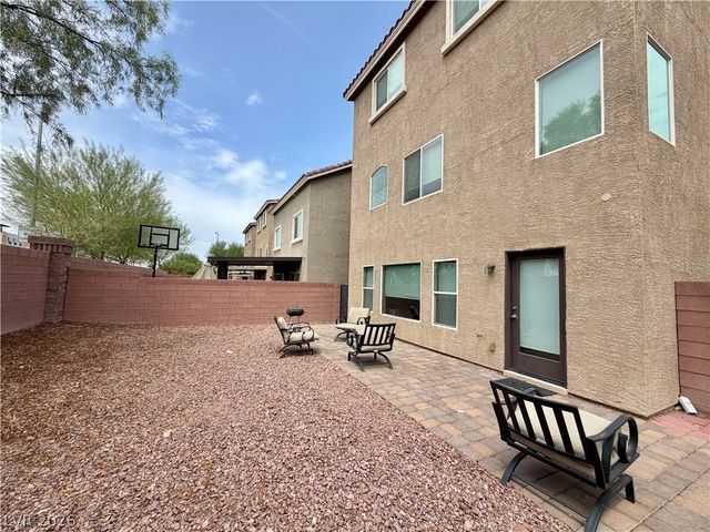 7125 Steele Canyon Street, Las Vegas, NV 89118