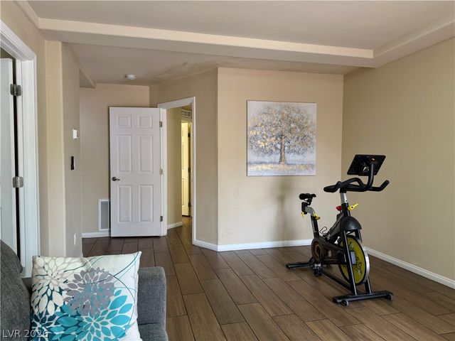 7125 Steele Canyon Street, Las Vegas, NV 89118