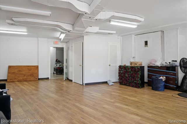 24450 Gratiot Avenue, Eastpointe, MI 48021