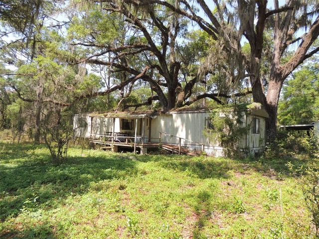 2650 SE HIGHWAY 41, Morriston, FL 32668