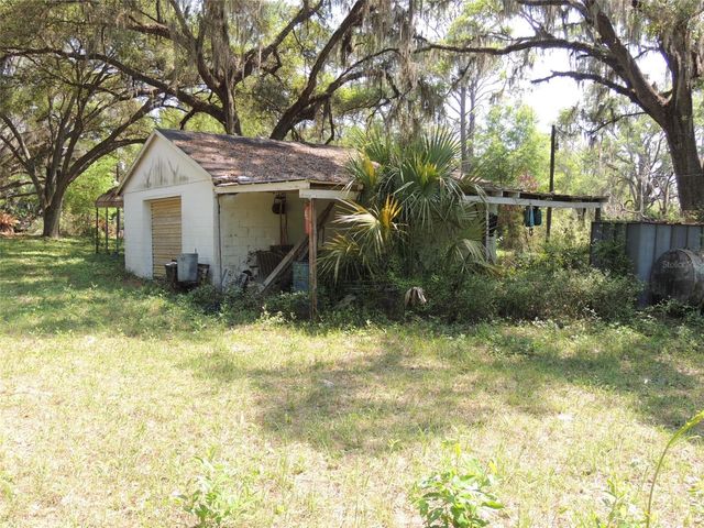 2650 SE HIGHWAY 41, Morriston, FL 32668