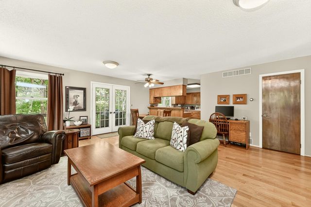 5241 Roselee Circle NW, Byron, MN 55920