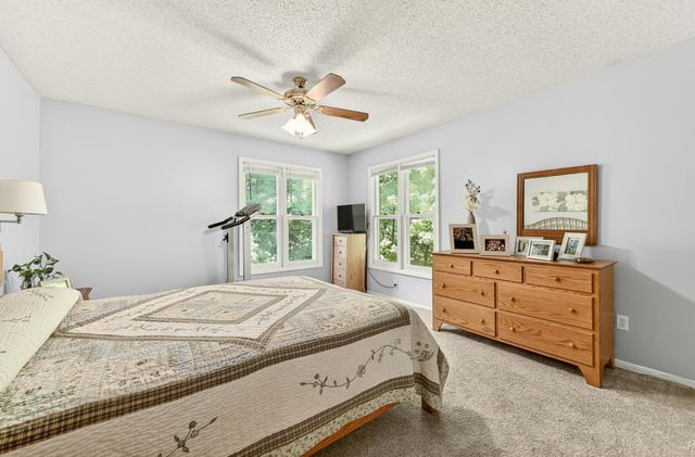 5241 Roselee Circle NW, Byron, MN 55920