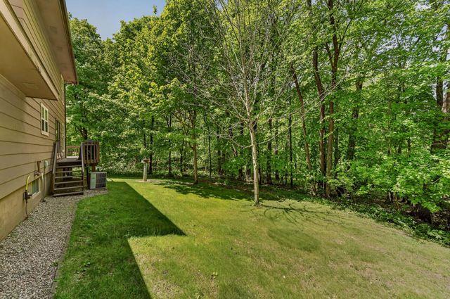 5241 Roselee Circle NW, Byron, MN 55920