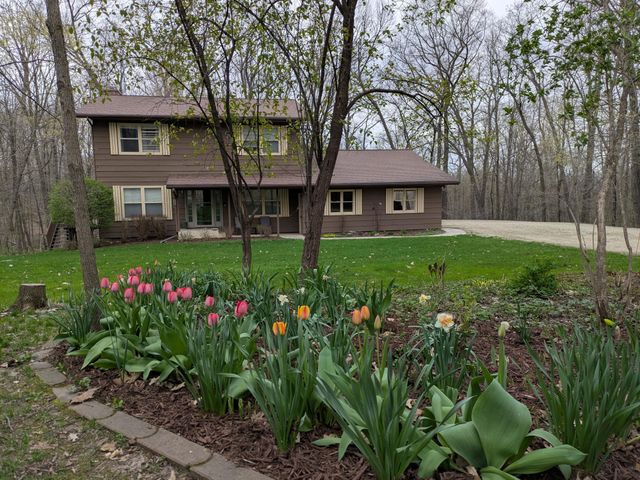 5241 Roselee Circle NW, Byron, MN 55920