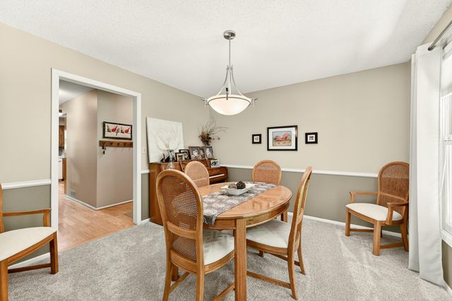 5241 Roselee Circle NW, Byron, MN 55920