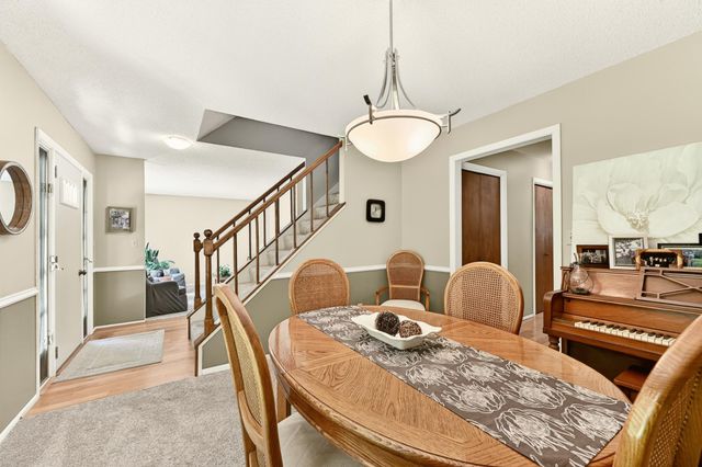 5241 Roselee Circle NW, Byron, MN 55920