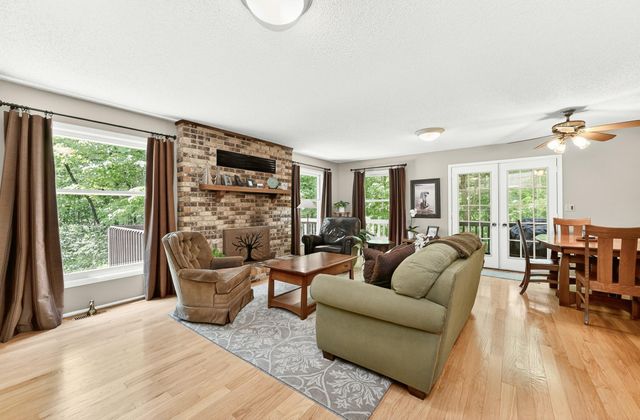 5241 Roselee Circle NW, Byron, MN 55920