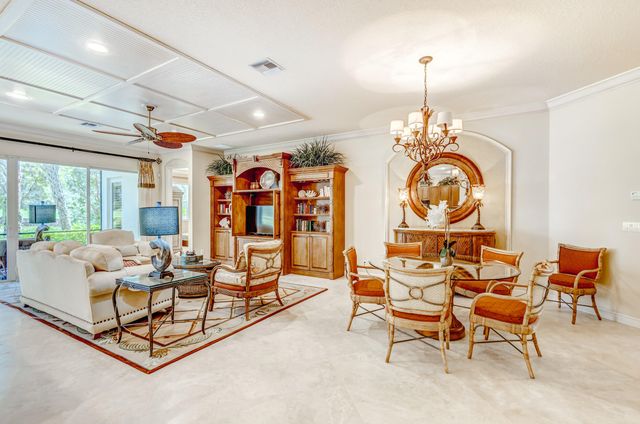 11558 Villa Vasari Drive, Palm Beach Gardens, FL 33418