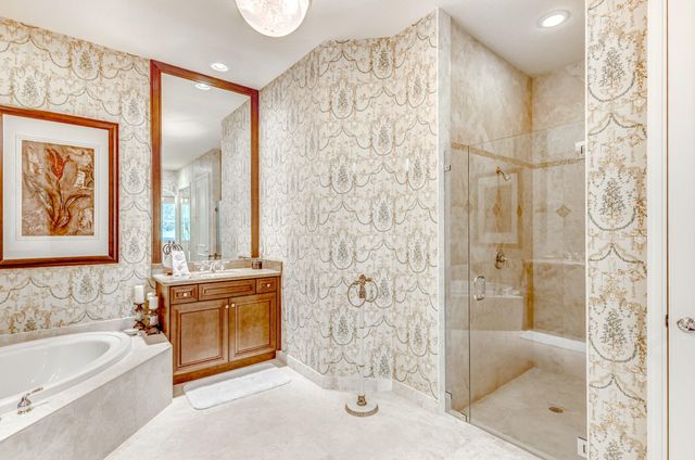 11558 Villa Vasari Drive, Palm Beach Gardens, FL 33418