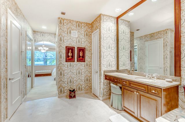 11558 Villa Vasari Drive, Palm Beach Gardens, FL 33418