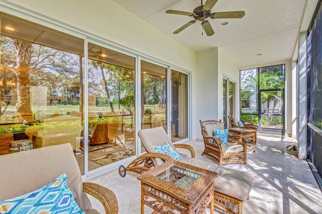 11558 Villa Vasari Drive, Palm Beach Gardens, FL 33418