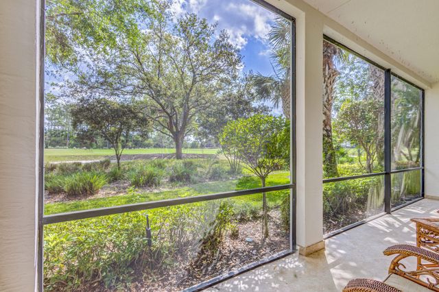 11558 Villa Vasari Drive, Palm Beach Gardens, FL 33418