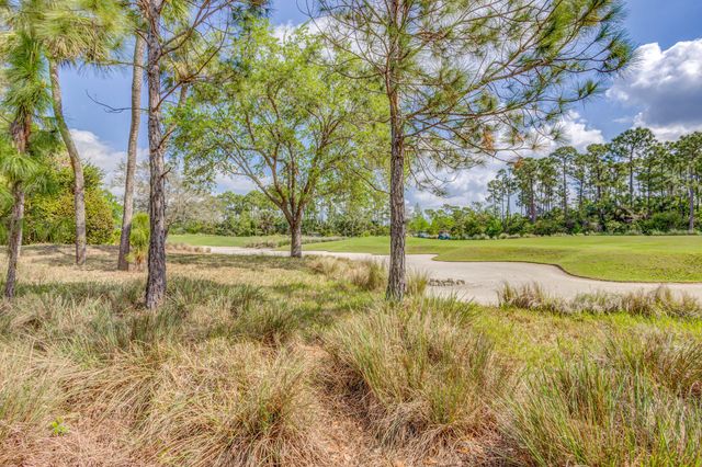 11558 Villa Vasari Drive, Palm Beach Gardens, FL 33418