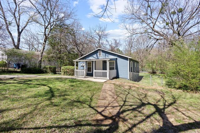 905 Thatcher Street, Denison, TX 75020