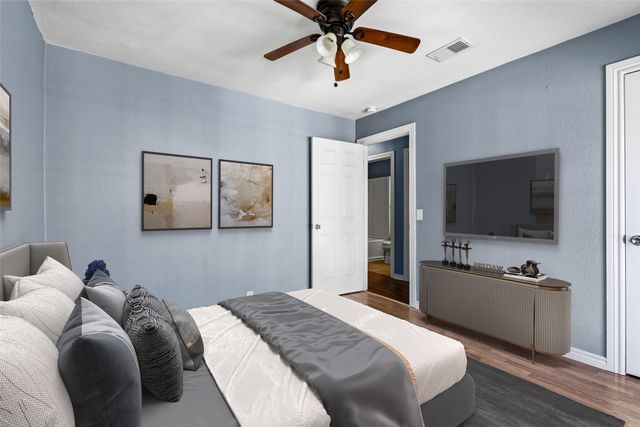 905 Thatcher Street, Denison, TX 75020